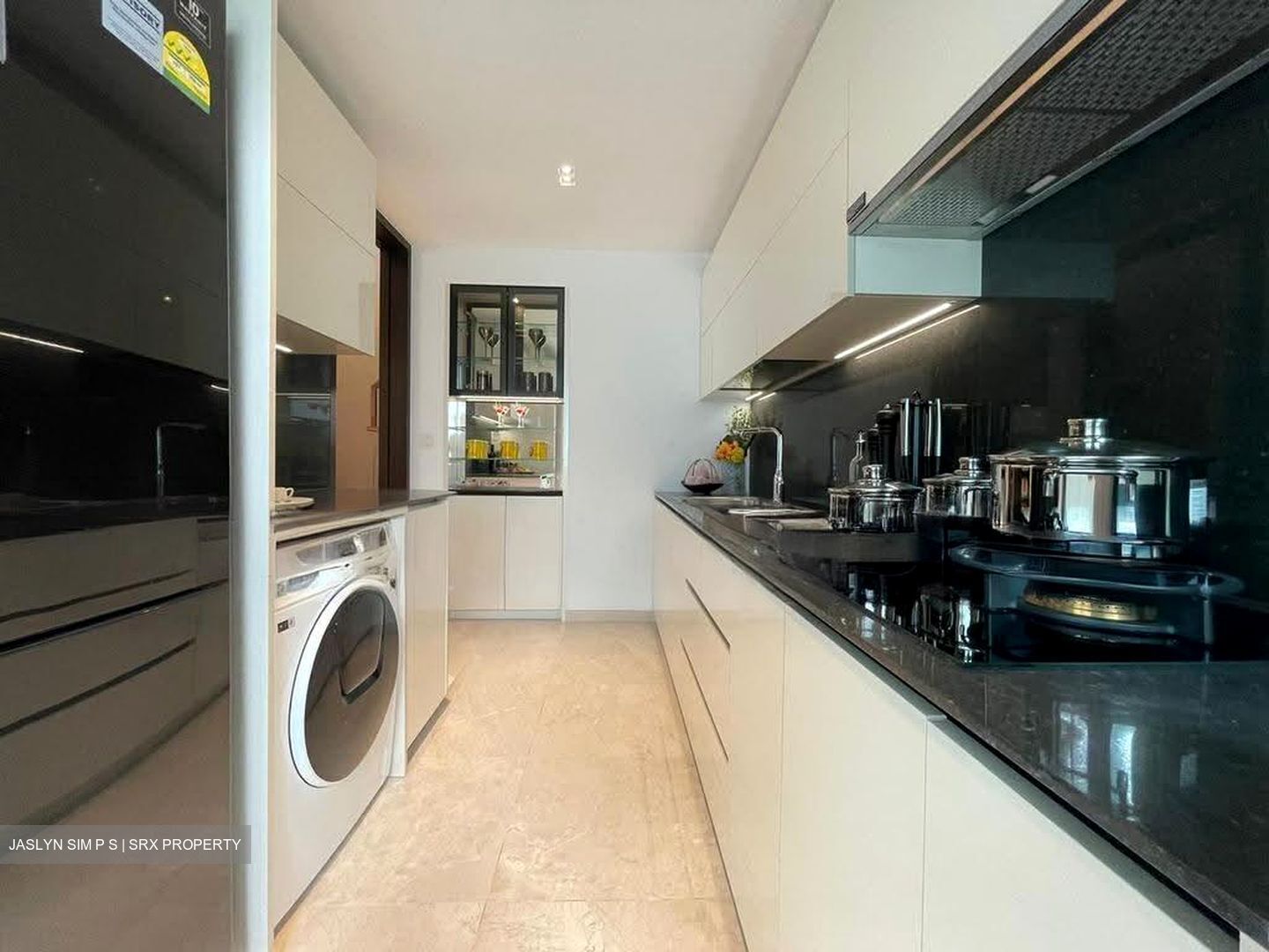 Belgravia Ace (D28), Terrace #614432731
